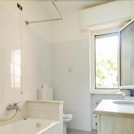 Nice Apartment In Arnasco With Wifi And 2 Bedrooms Apartment *